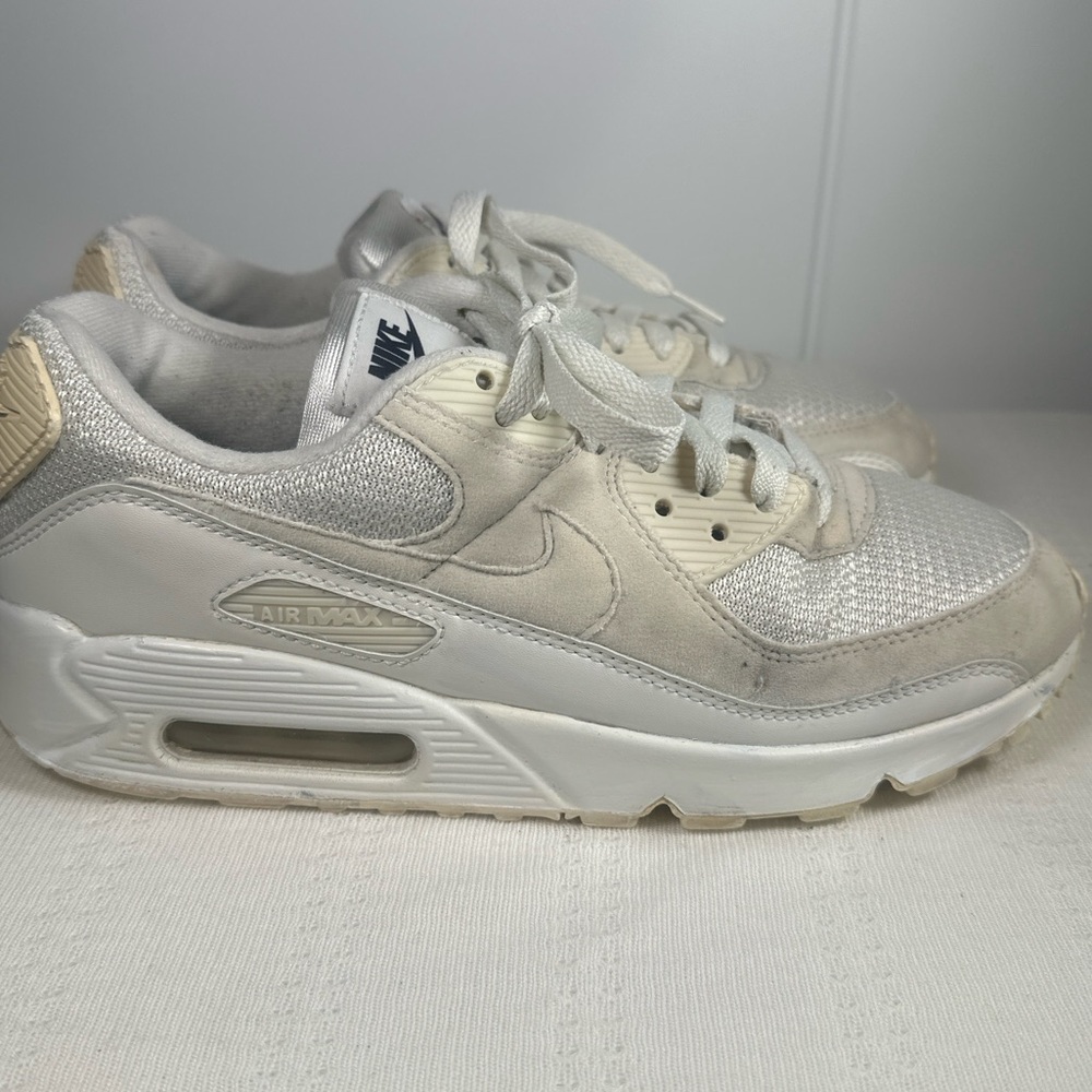 Nike Air Max 90 ID White Running Sneakers